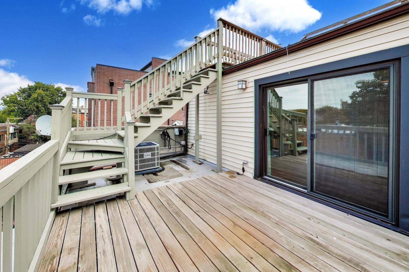 2032 N BURLING Street, #3, Chicago, IL 60614