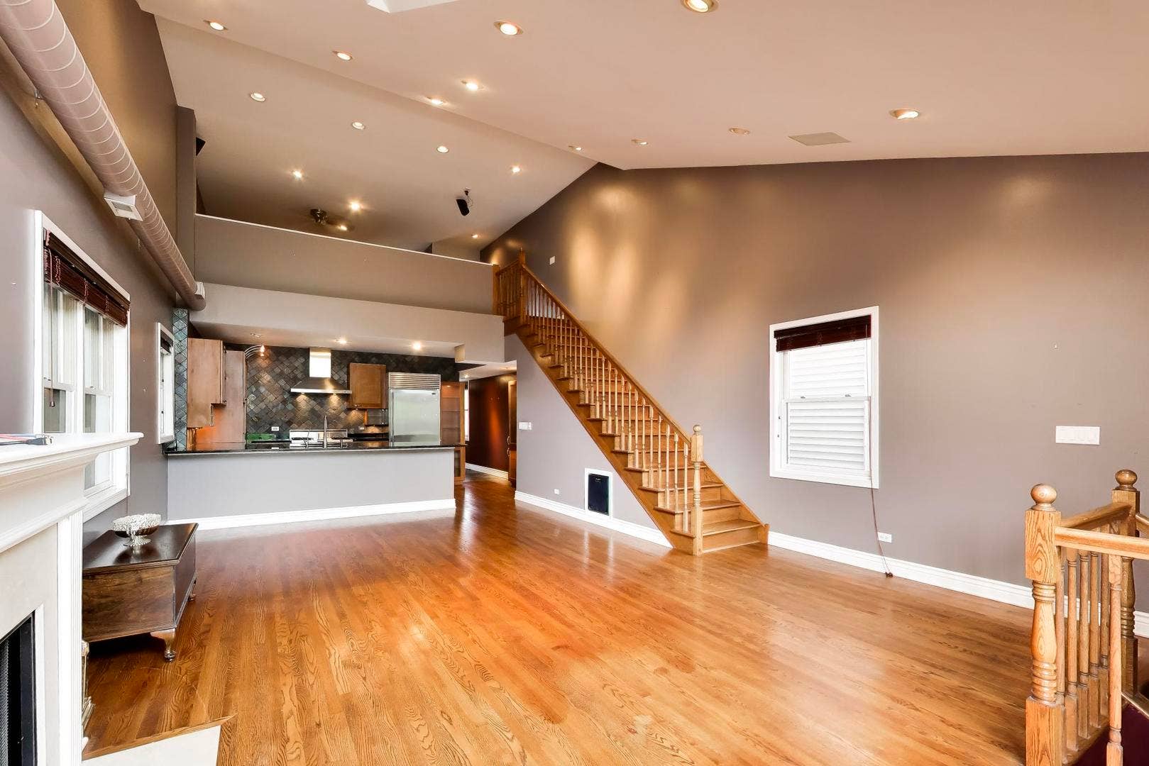 2032 N BURLING Street, #3, Chicago, IL 60614