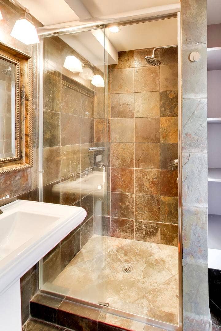 2032 N BURLING Street, #3, Chicago, IL 60614