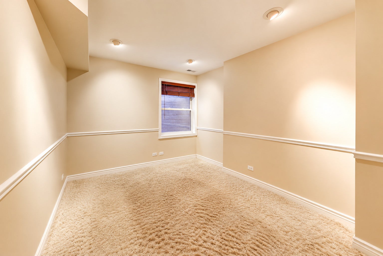 2032 N BURLING Street, #3, Chicago, IL 60614
