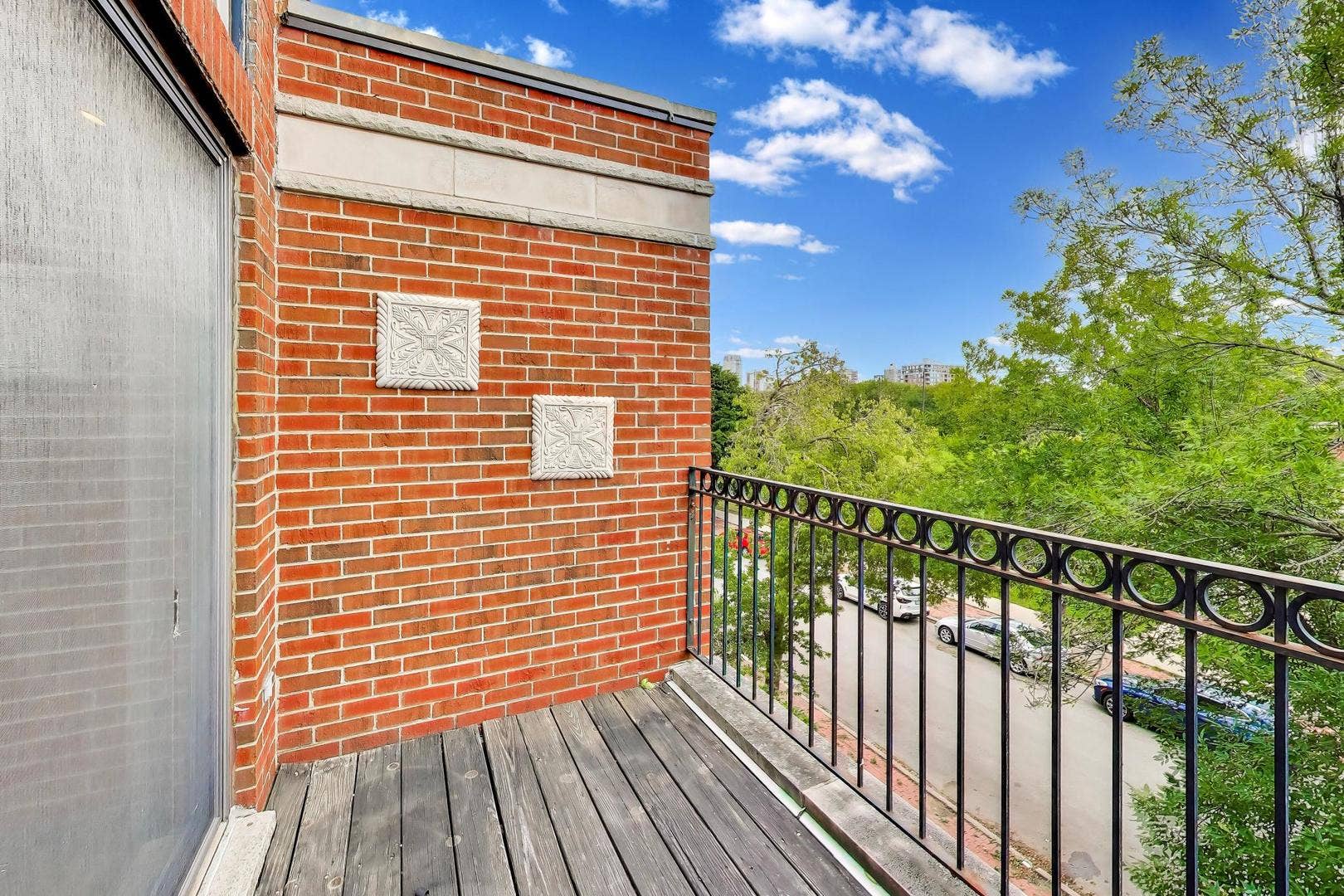 2032 N BURLING Street, #3, Chicago, IL 60614