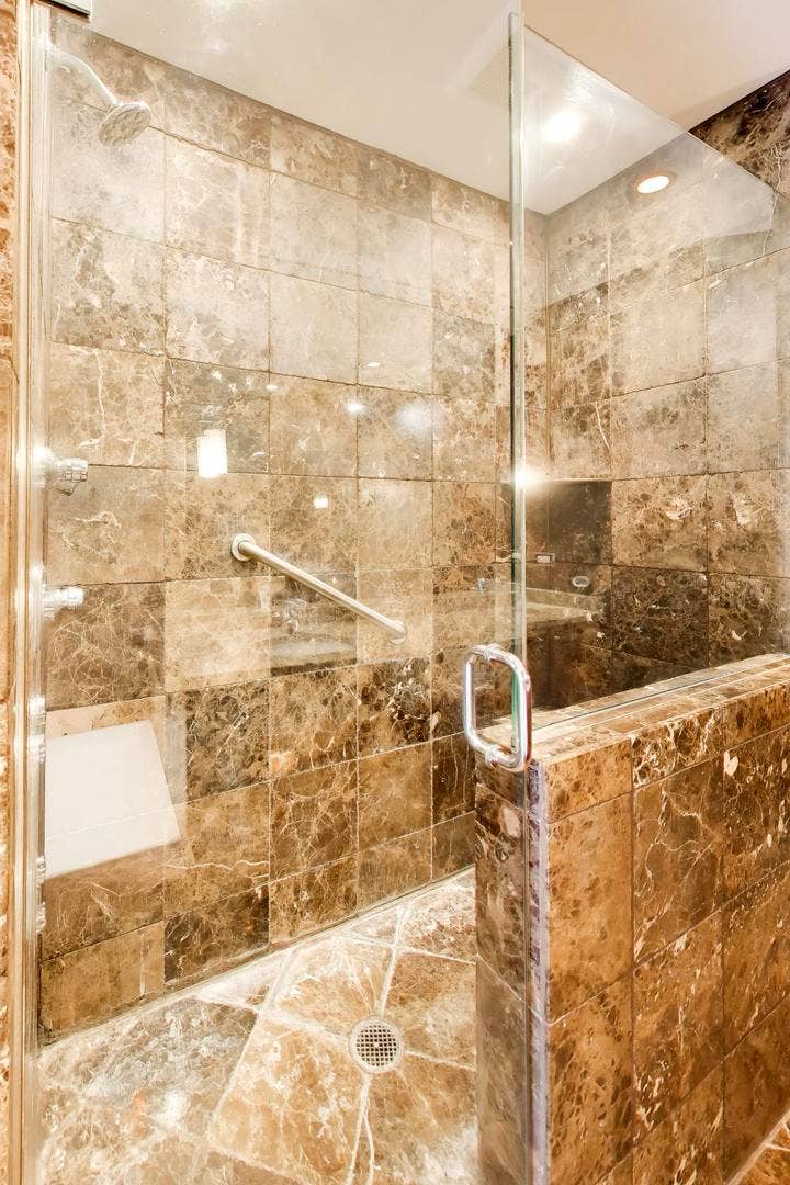 2032 N BURLING Street, #3, Chicago, IL 60614