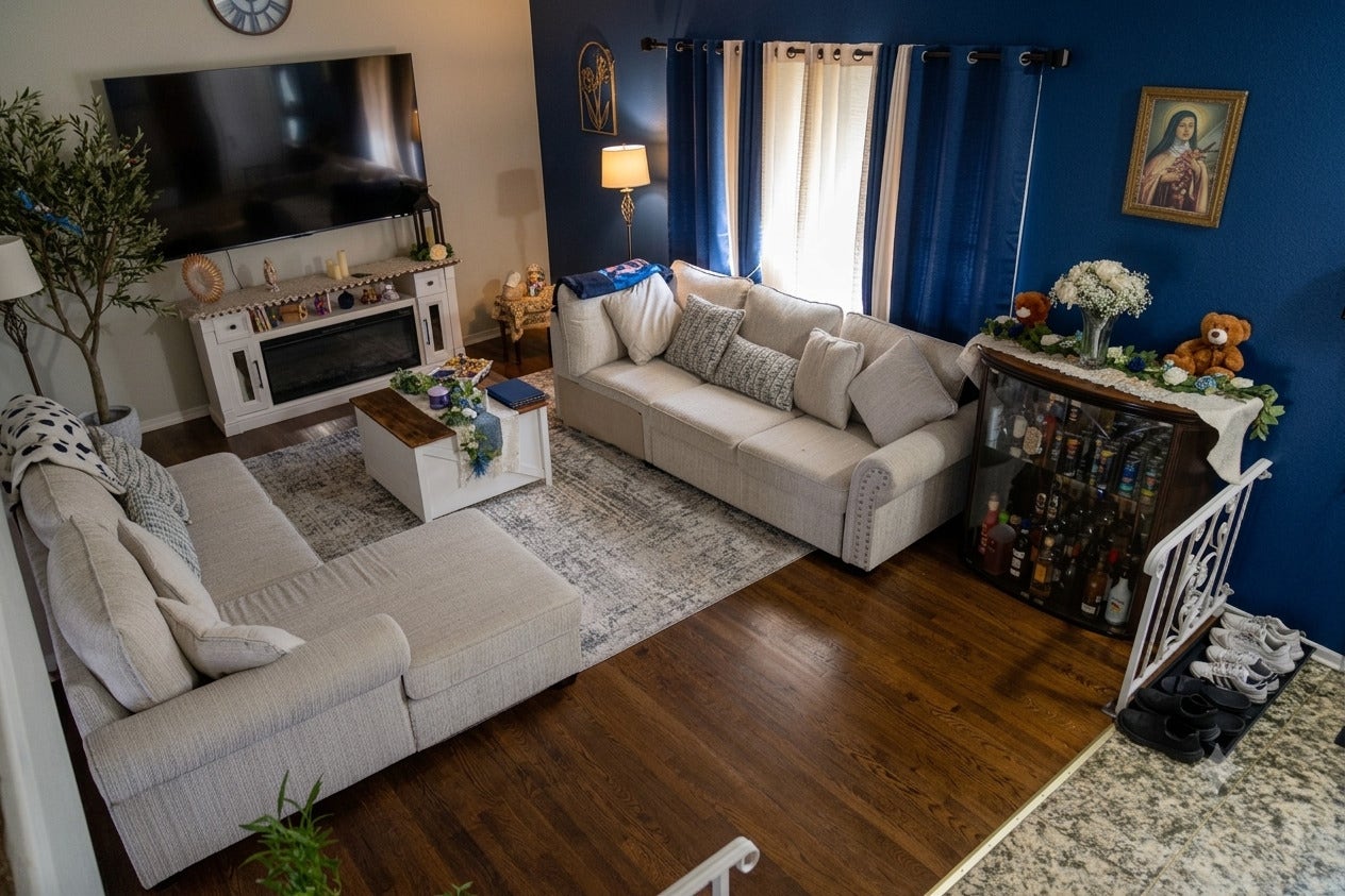 9406 N Oak Avenue, Des Plaines, IL 60016 9406 N Oak Avenue, Des Plaines, IL 60016
