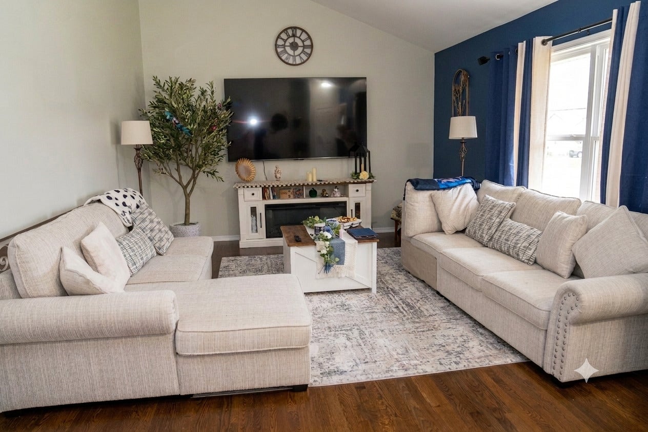 9406 N Oak Avenue, Des Plaines, IL 60016 9406 N Oak Avenue, Des Plaines, IL 60016