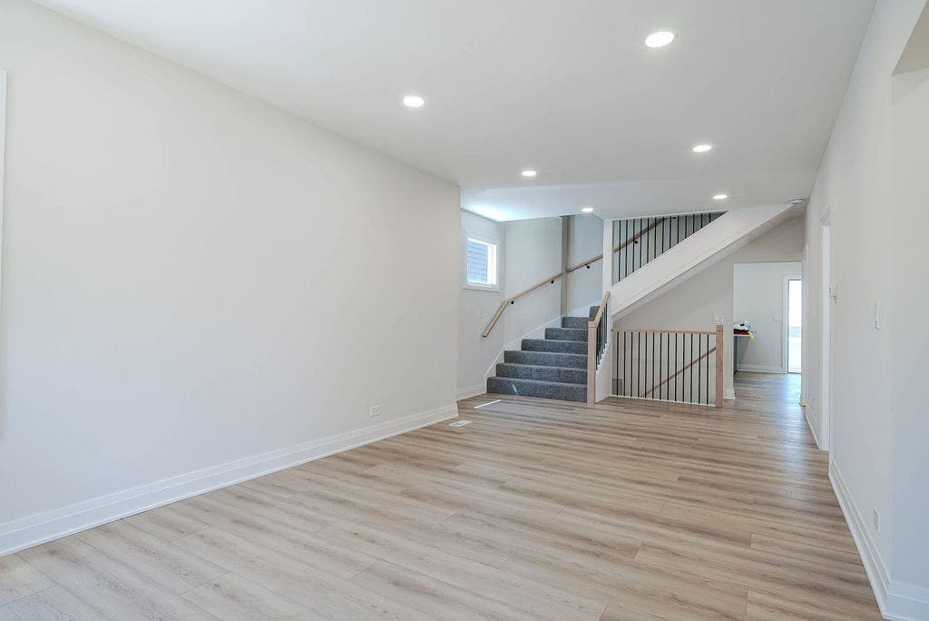 2250 N Kostner Avenue, Chicago, IL 60639 2250 N Kostner Avenue, Chicago, IL 60639