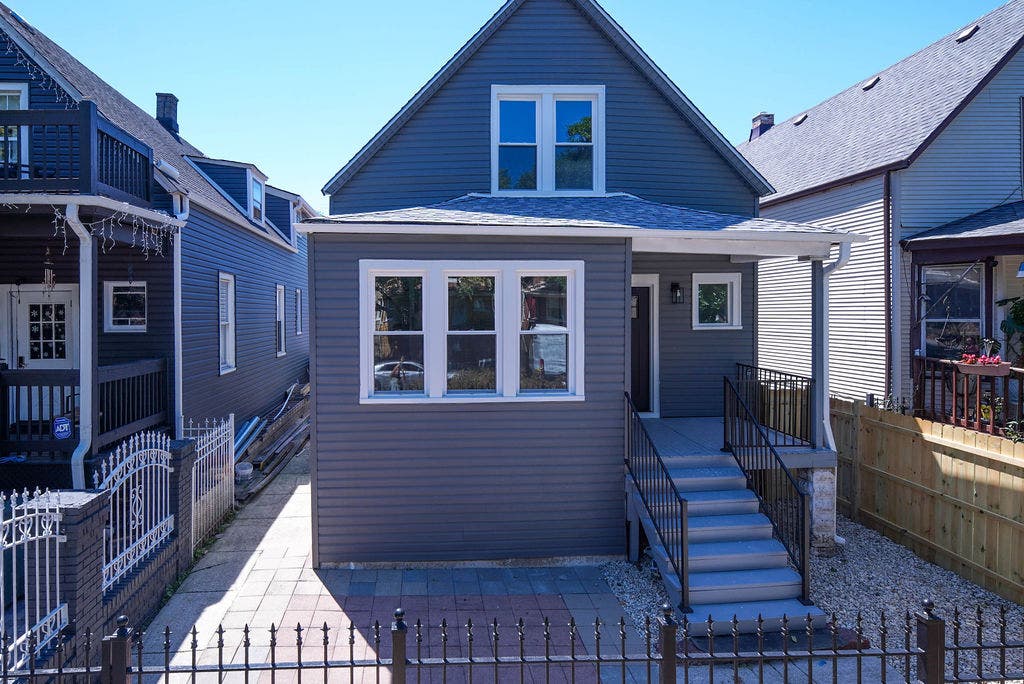 2250 N Kostner Avenue, Chicago, IL 60639 2250 N Kostner Avenue, Chicago, IL 60639