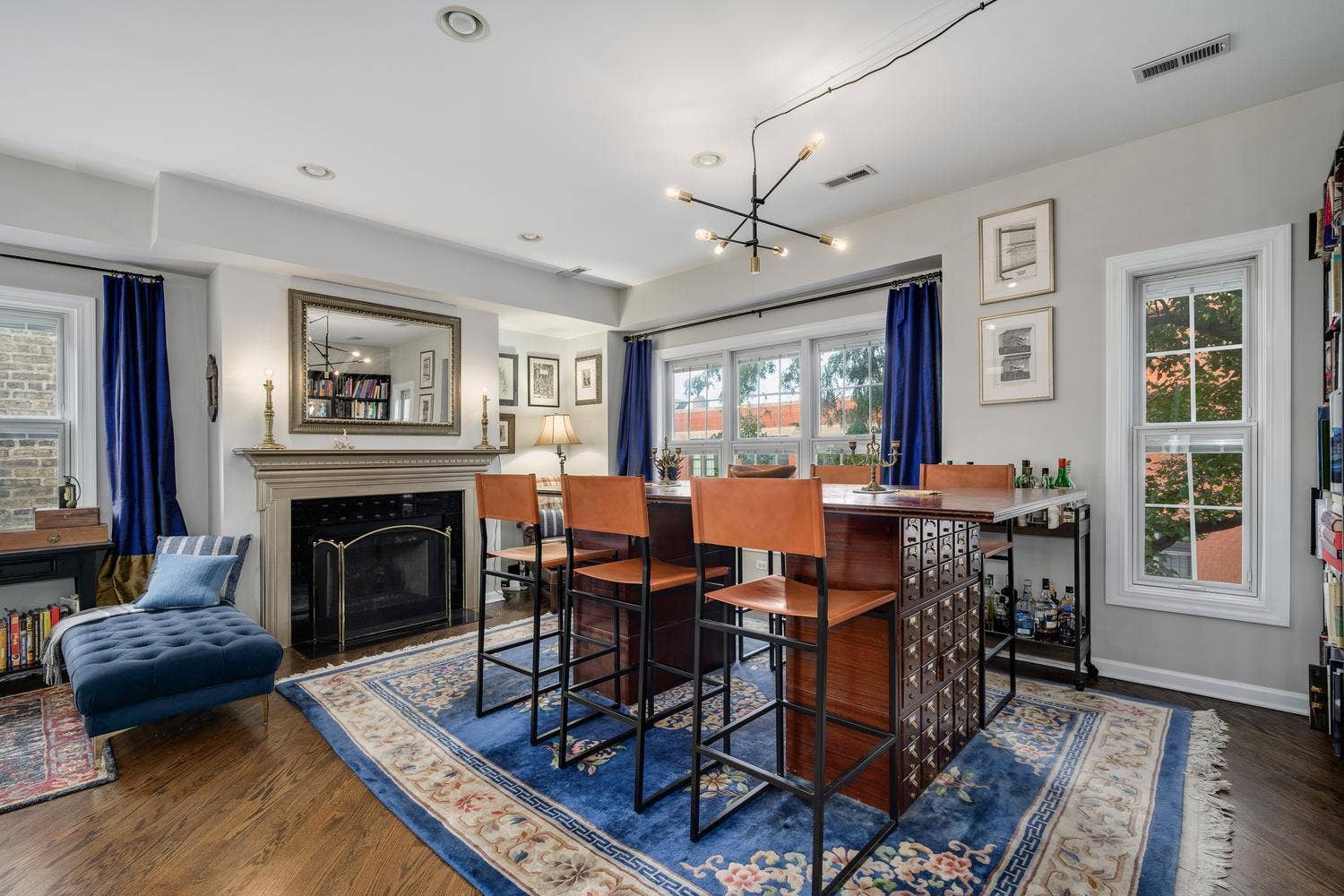 3306 N Clifton Avenue, #3N, Chicago, IL 60657 3306 N Clifton Avenue, #3N, Chicago, IL 60657