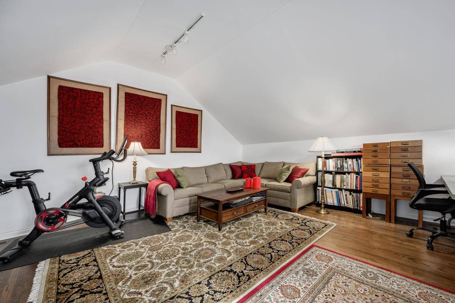 3306 N Clifton Avenue, #3N, Chicago, IL 60657 3306 N Clifton Avenue, #3N, Chicago, IL 60657
