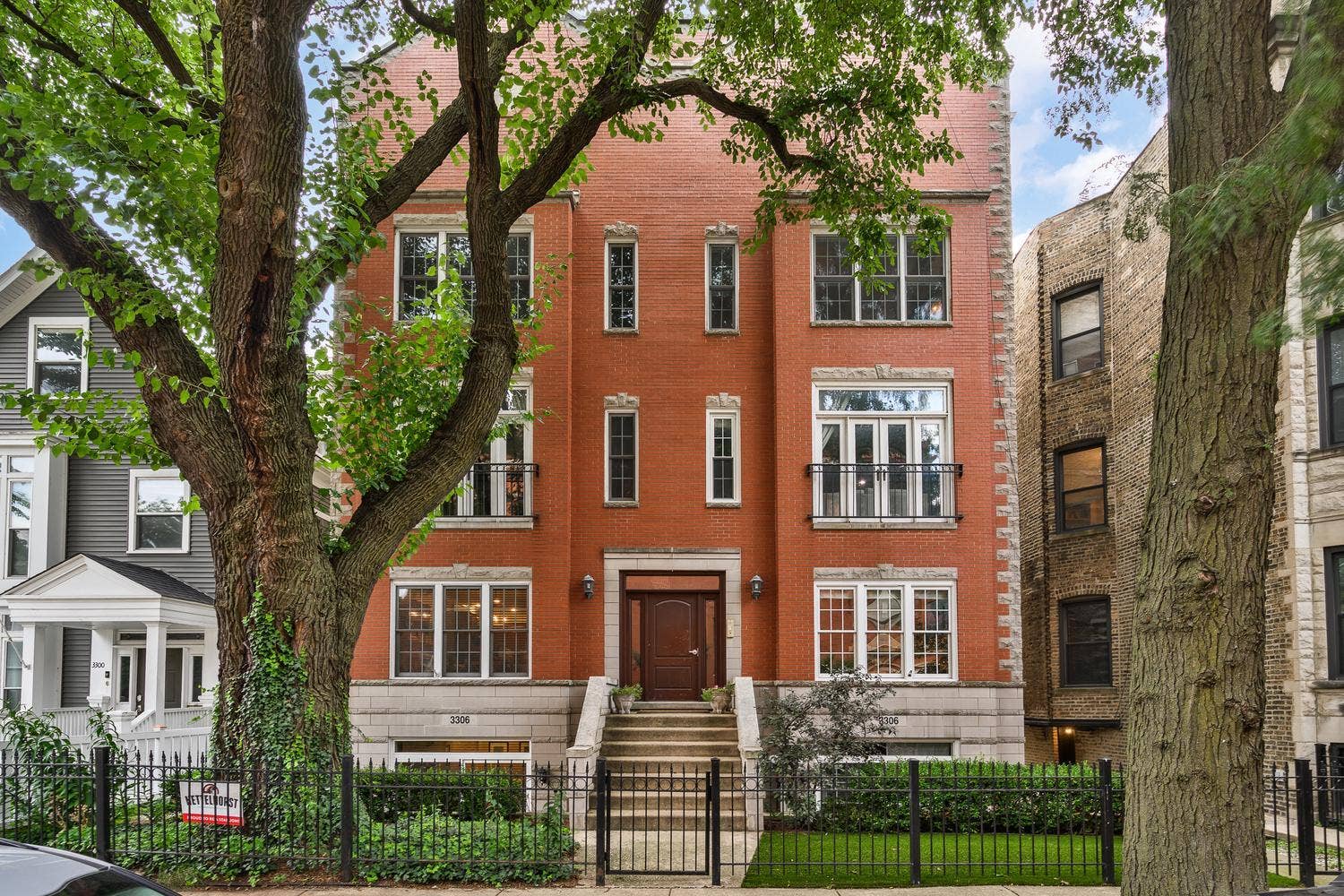 3306 N Clifton Avenue, #3N, Chicago, IL 60657 3306 N Clifton Avenue, #3N, Chicago, IL 60657