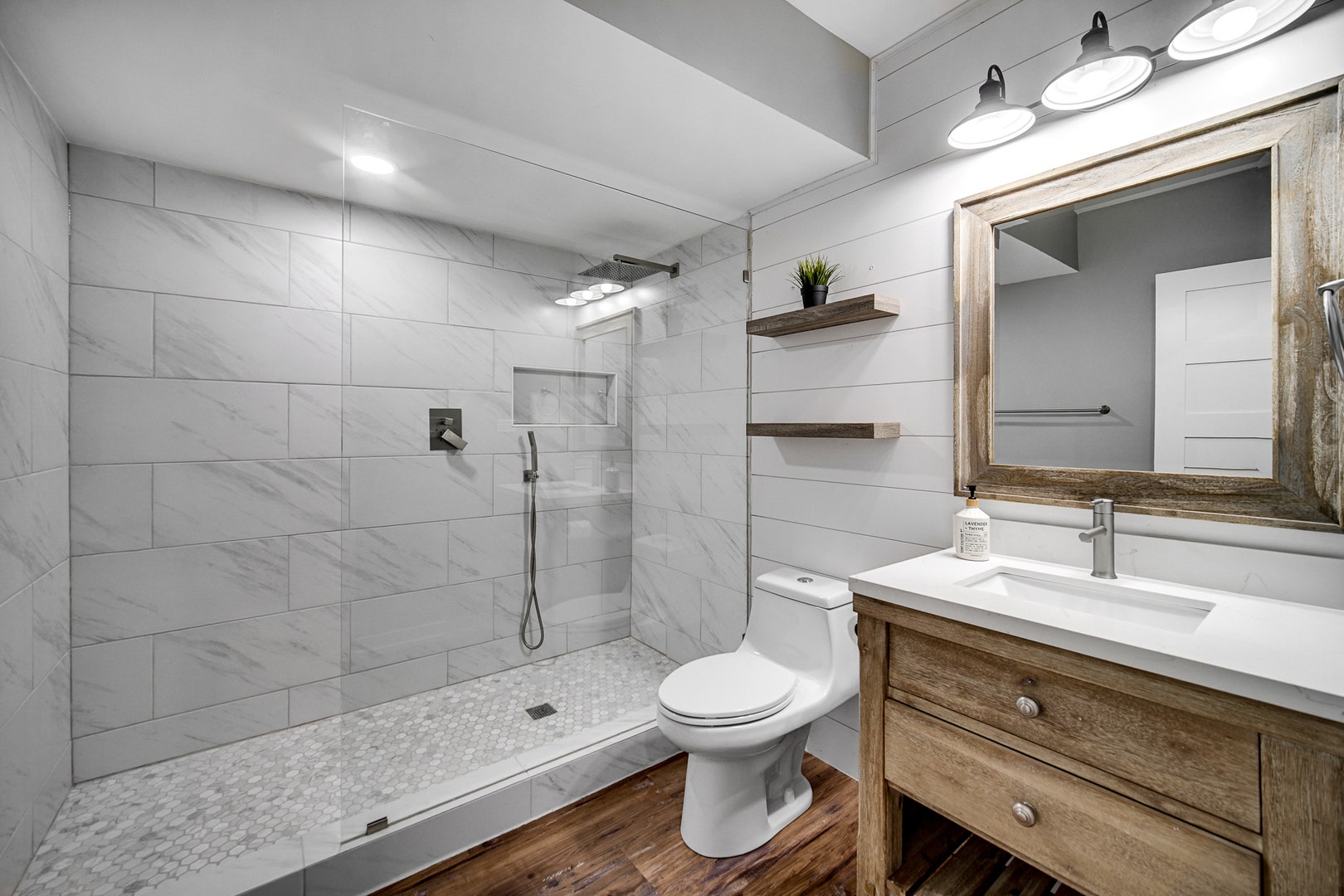1429 Braxton Road, Libertyville, IL 60048 1429 Braxton Road, Libertyville, IL 60048