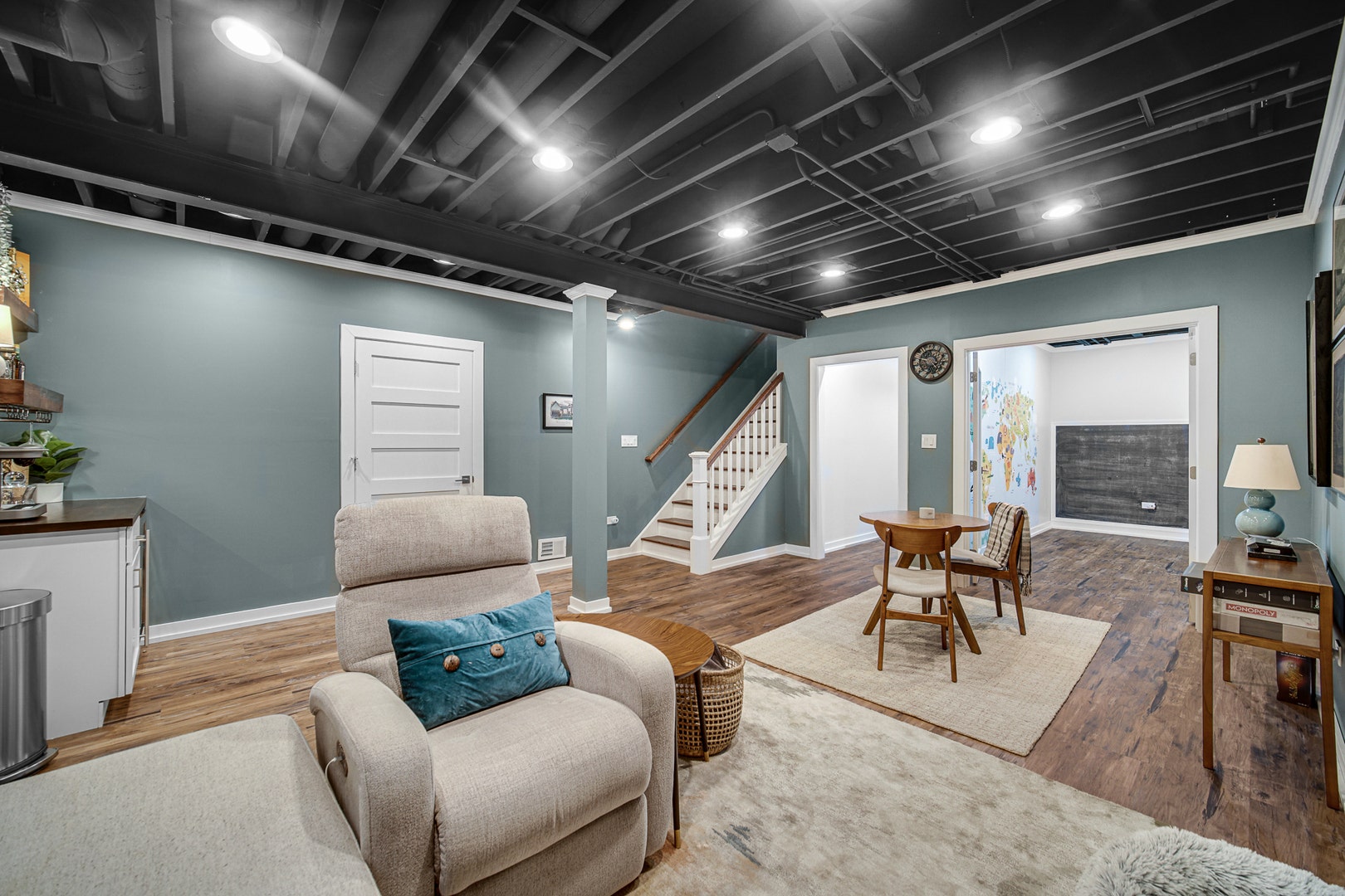 1429 Braxton Road, Libertyville, IL 60048 1429 Braxton Road, Libertyville, IL 60048