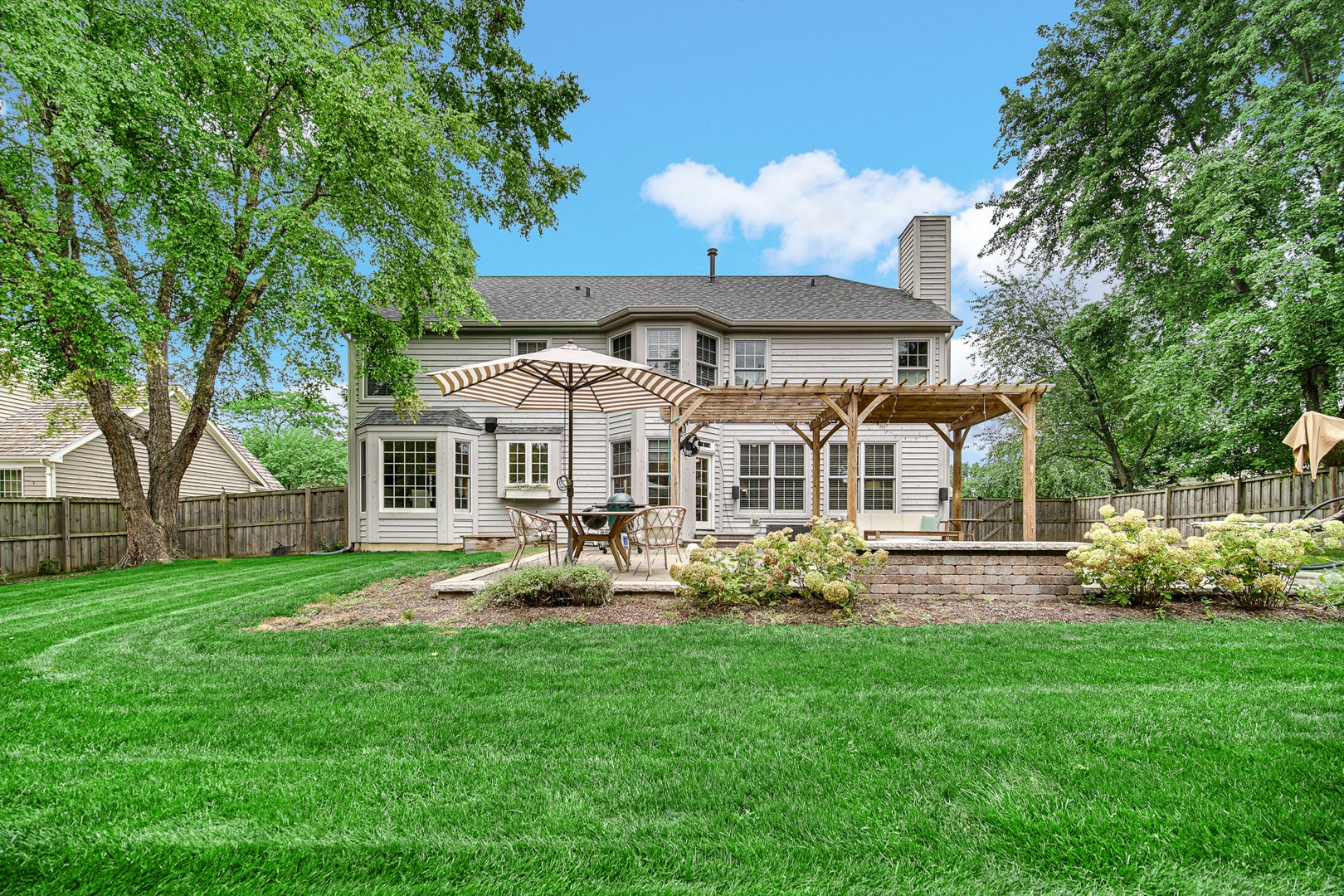 1429 Braxton Road, Libertyville, IL 60048 1429 Braxton Road, Libertyville, IL 60048