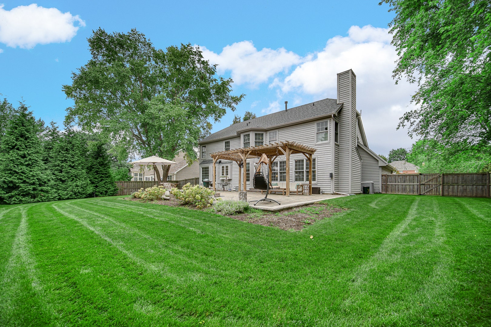 1429 Braxton Road, Libertyville, IL 60048 1429 Braxton Road, Libertyville, IL 60048