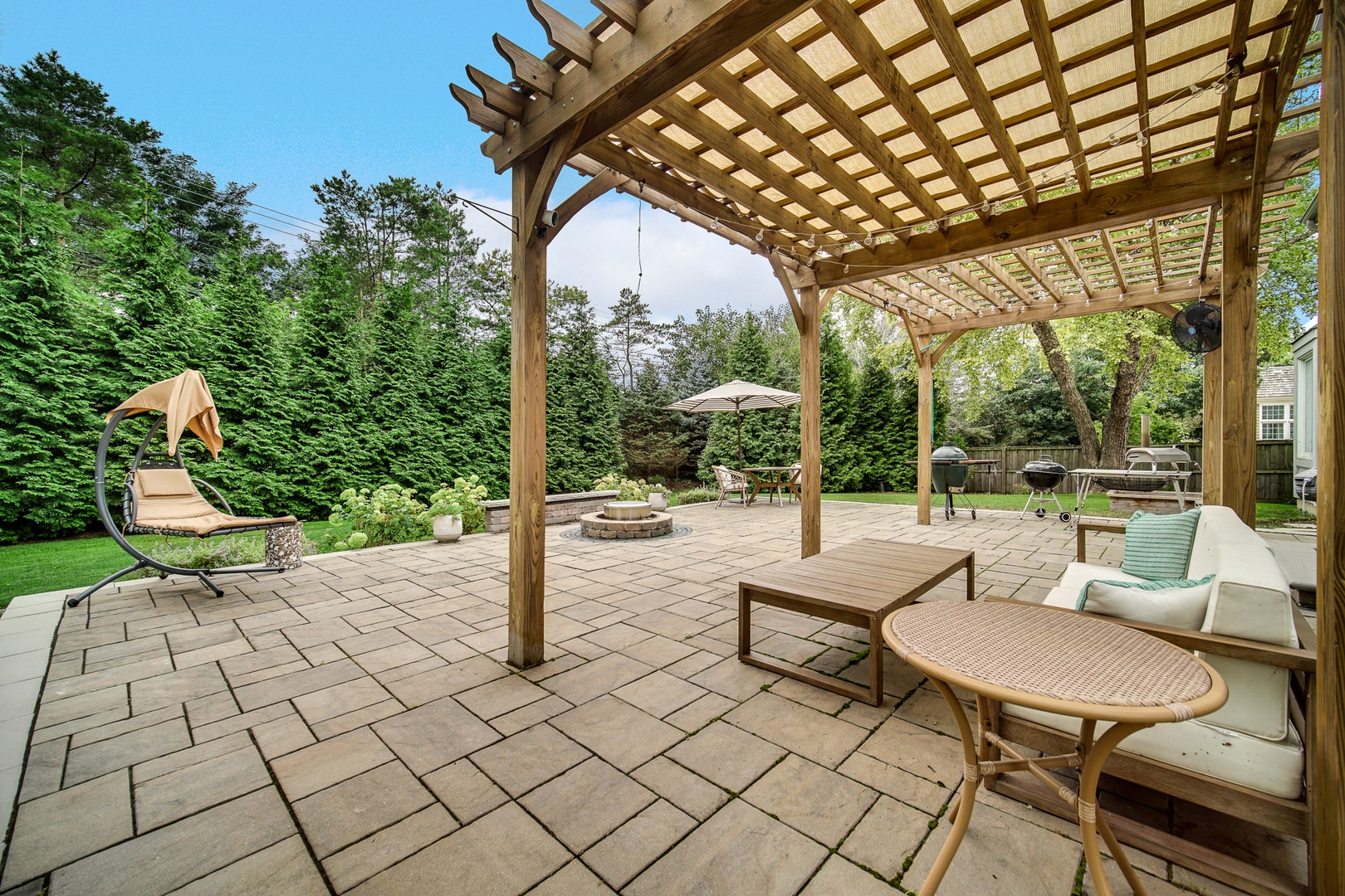 1429 Braxton Road, Libertyville, IL 60048 1429 Braxton Road, Libertyville, IL 60048