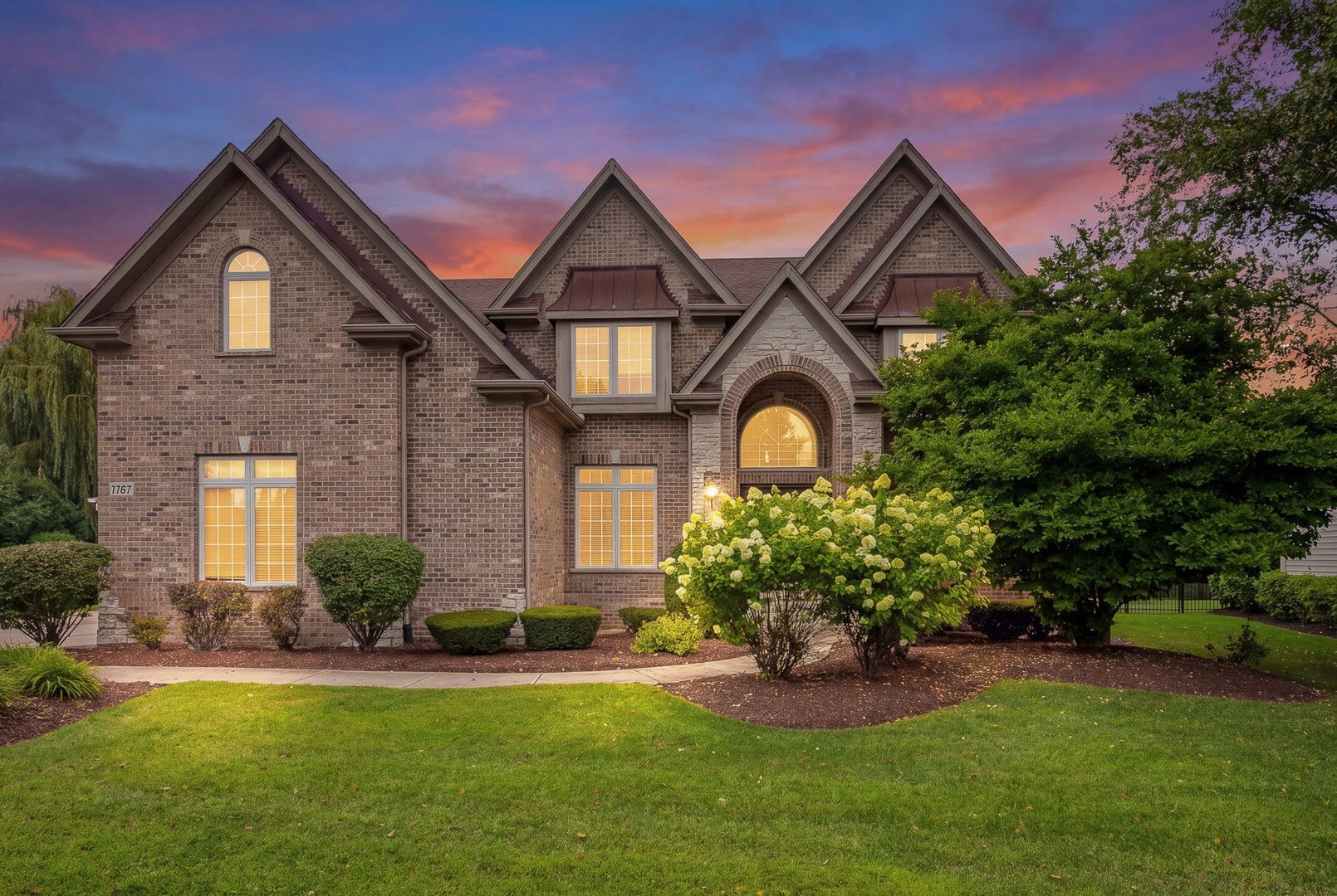 4767 Sassafras Lane, Naperville, IL 60564 4767 Sassafras Lane, Naperville, IL 60564