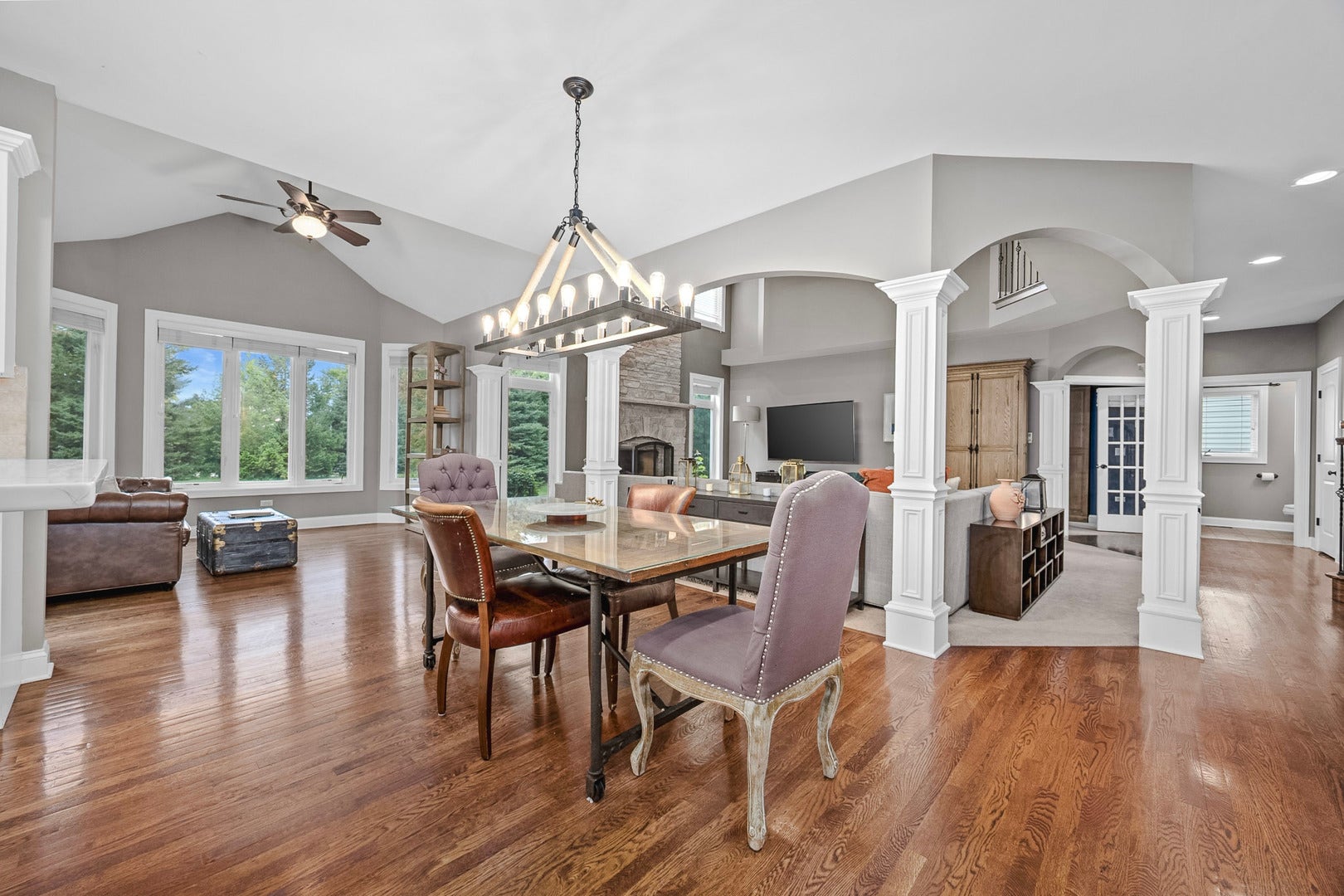 4767 Sassafras Lane, Naperville, IL 60564 4767 Sassafras Lane, Naperville, IL 60564