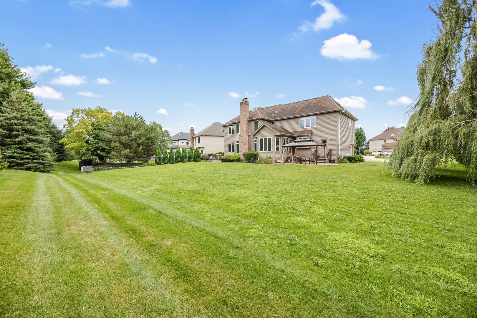 4767 Sassafras Lane, Naperville, IL 60564 4767 Sassafras Lane, Naperville, IL 60564