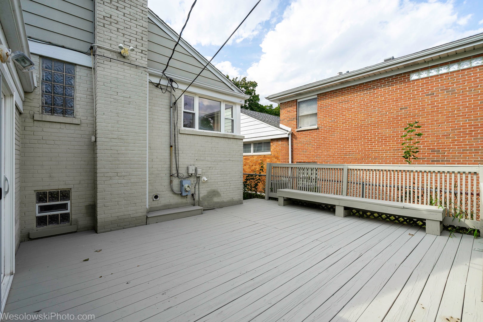 7261 N East Prairie Road, Lincolnwood, IL 60712 7261 N East Prairie Road, Lincolnwood, IL 60712