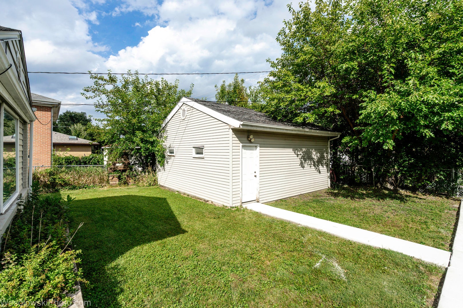 7261 N East Prairie Road, Lincolnwood, IL 60712 7261 N East Prairie Road, Lincolnwood, IL 60712