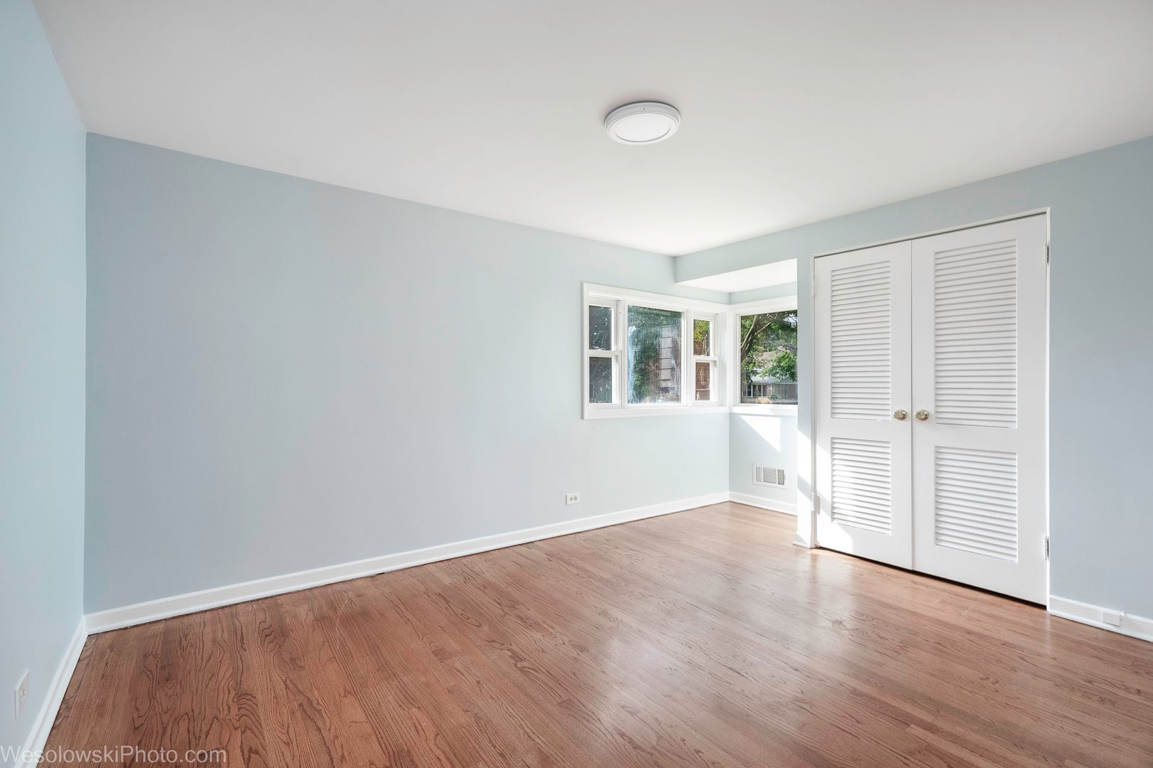 7261 N East Prairie Road, Lincolnwood, IL 60712 7261 N East Prairie Road, Lincolnwood, IL 60712