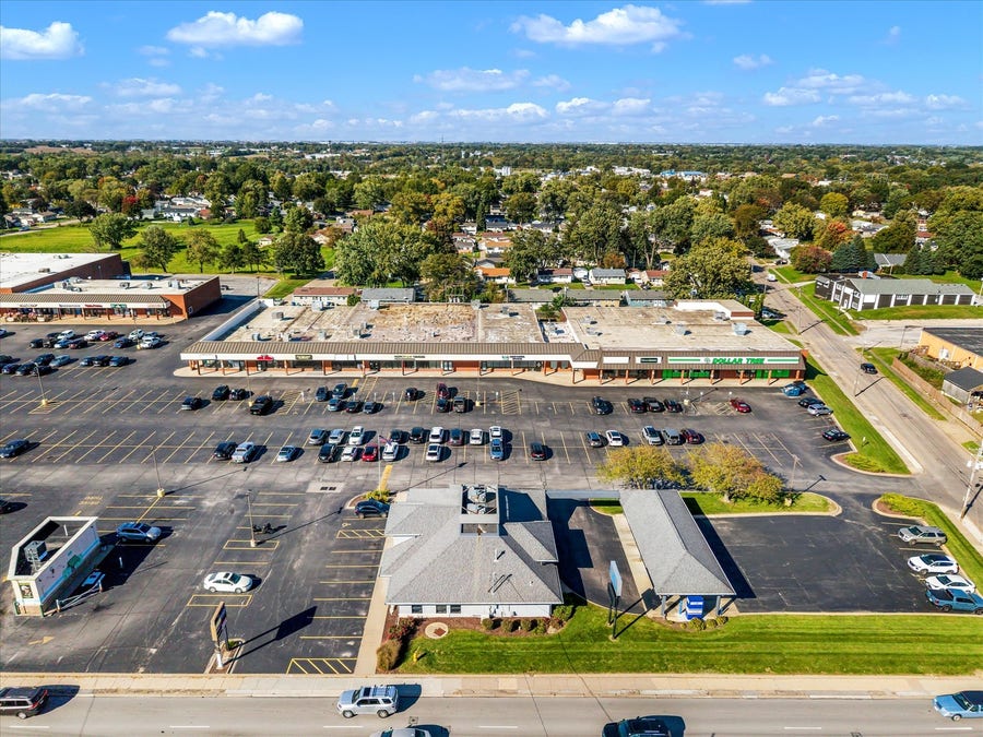 Property photo for 2720 W Locust Street, #Warehouse, Davenport, IA