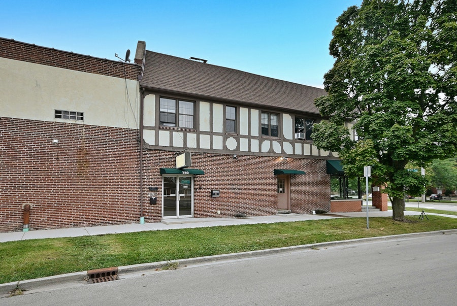 Property photo for 320 S Cornell Avenue, #B, Villa Park, IL