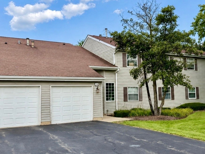 Property photo for 116 GANT Circle, #F, Streamwood, IL