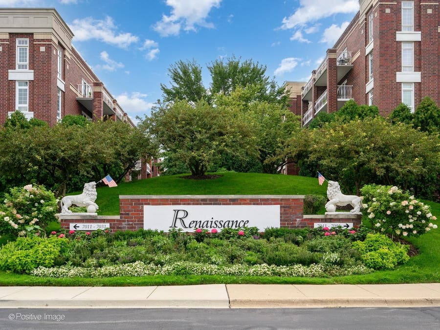 Property photo for 7071 W TOUHY Avenue, #408, Niles, IL
