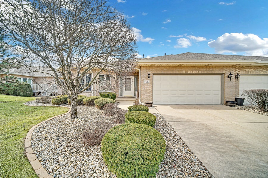 Property photo for 17530 Pamela Lane, Orland Park, IL