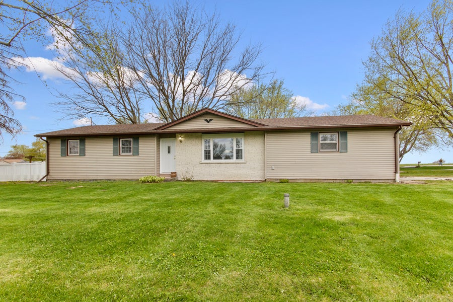 Property photo for 2004 W Tower Road, Kankakee, IL