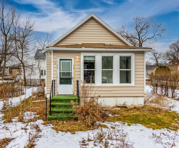 Property photo for 418 N JACKSON Street, Waukegan, IL