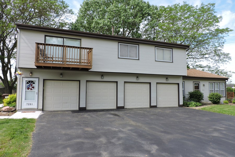 Property photo for 7253 W Hickory Creek Drive, #7253, Frankfort, IL