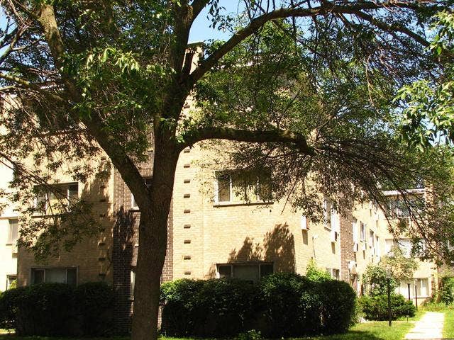 Property photo for 1332 W Touhy Avenue, #1A, Chicago, IL