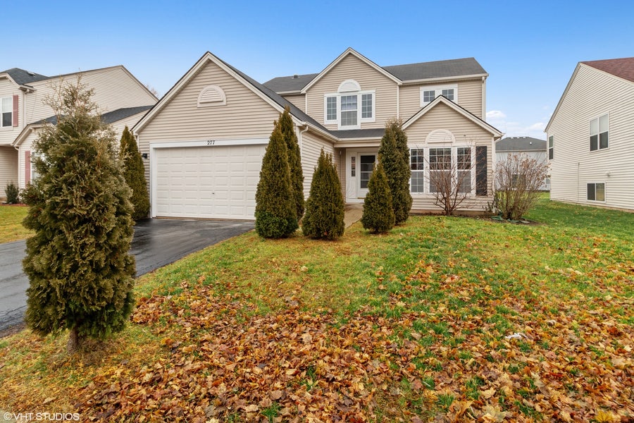 Property photo for 277 W Daisy Circle, Romeoville, IL