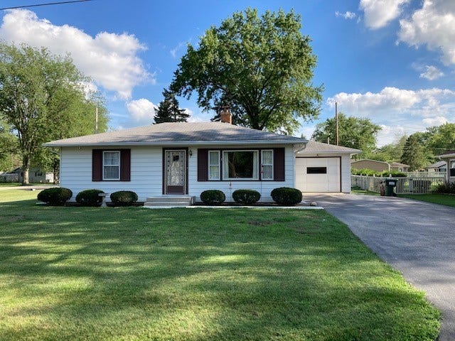 Property photo for 134 Inner Court, New Lenox, IL