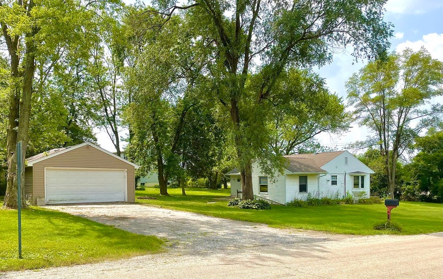 Property photo for 2914 S State Street, Lockport, IL