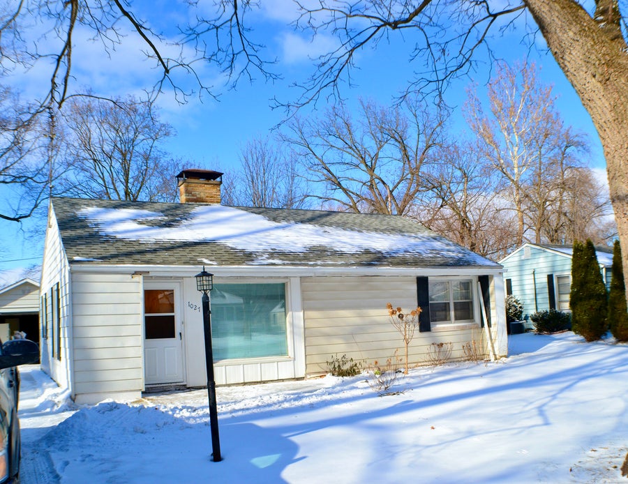 Property photo for 1027 S Harrison Street, Batavia, IL