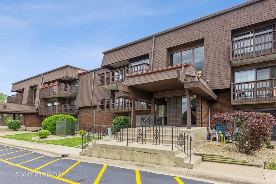 Property photo for 1619 RICHMOND Circle, #106, Joliet, IL
