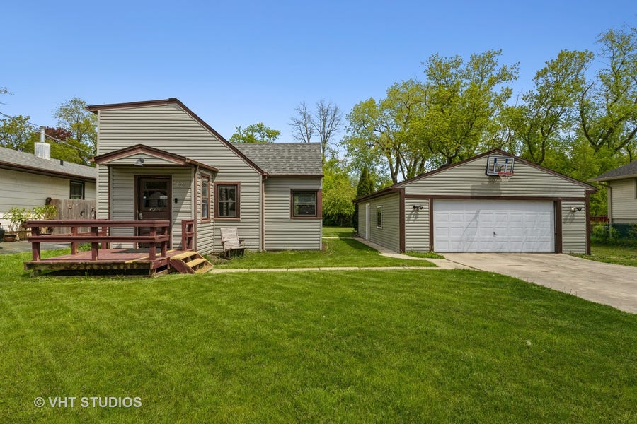 Property photo for 1027 Shady Lane Court, Round Lake Beach, IL