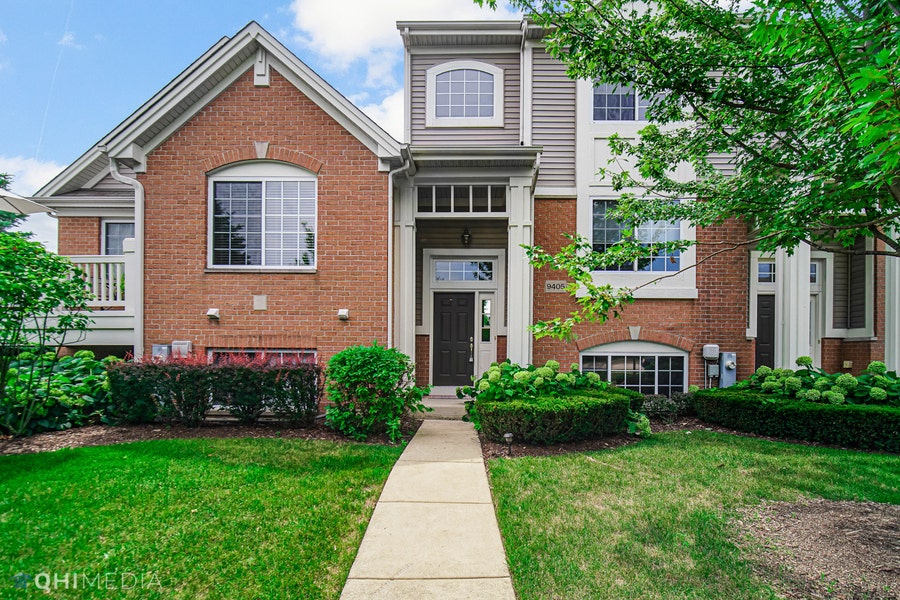 Property photo for 9405 W 140th Street, Orland Park, IL
