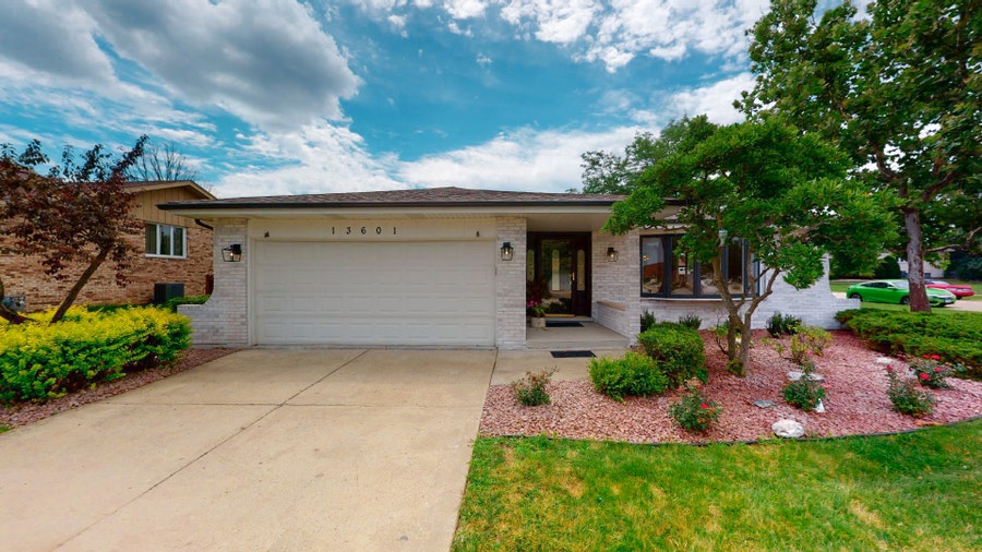 Property photo for 13601 Old Post Road, Orland Park, IL
