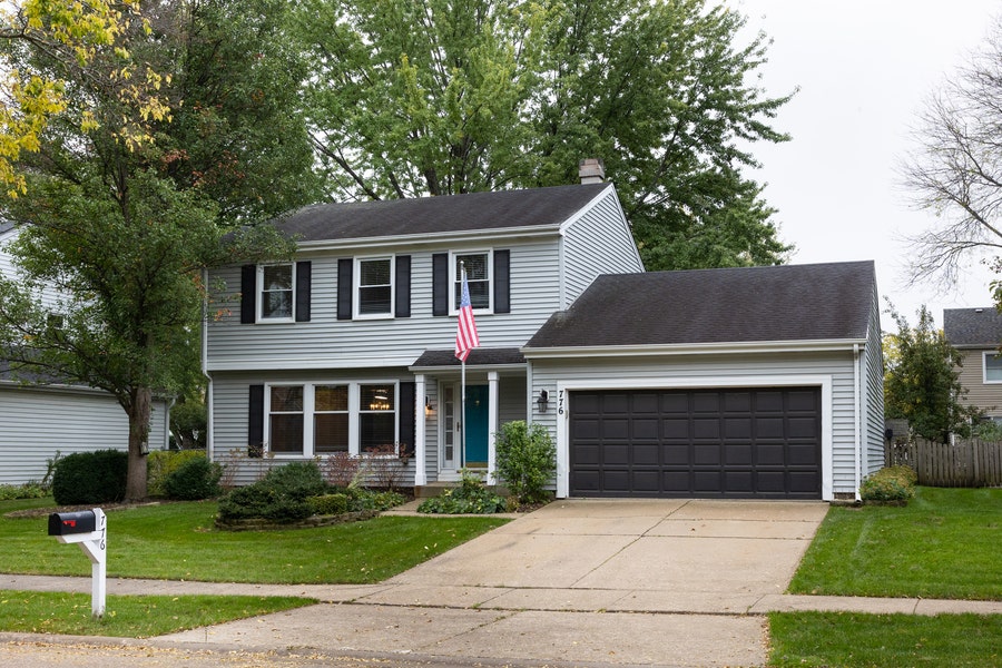 Property photo for 776 Chaucer Way, Buffalo Grove, IL