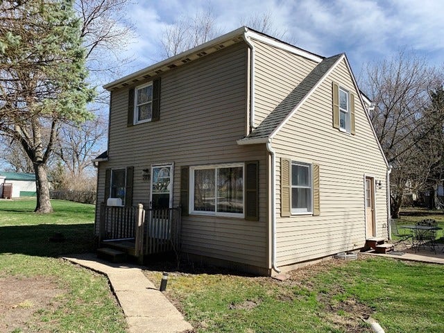 Property photo for 309 E Waupansie Street, Dwight, IL
