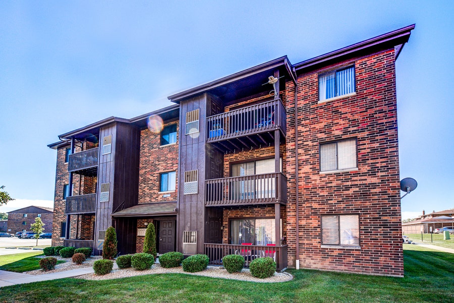 Property photo for 15706 PEGGY Lane, #3, Oak Forest, IL