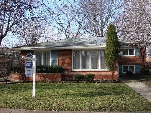 Property photo for Oak Lawn, IL