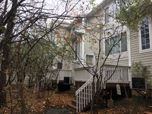 Property photo for 256 W Treehouse Lane, Round Lake, IL