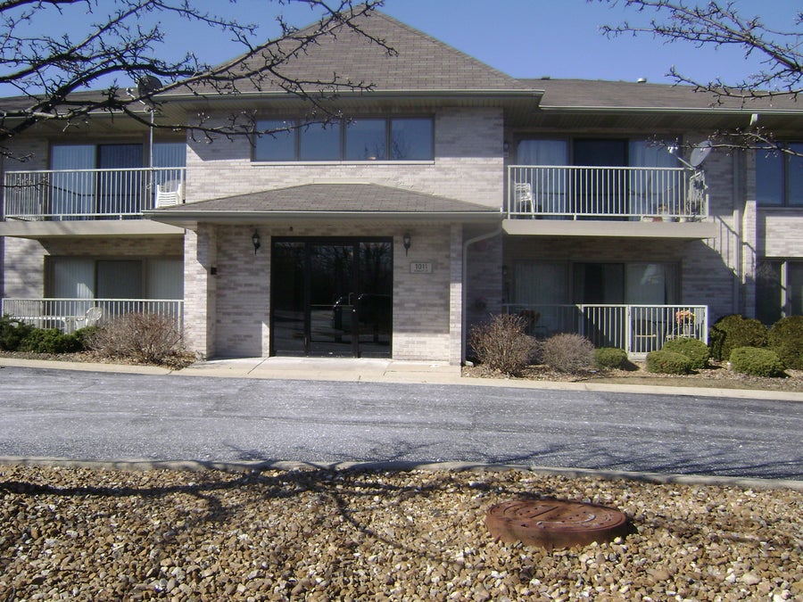 Property photo for 1011 Ashley Court, #1D, Lockport, IL