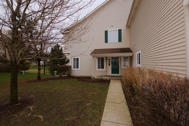 Property photo for 613 Fox Ridge Drive, #613, Fox Lake, IL