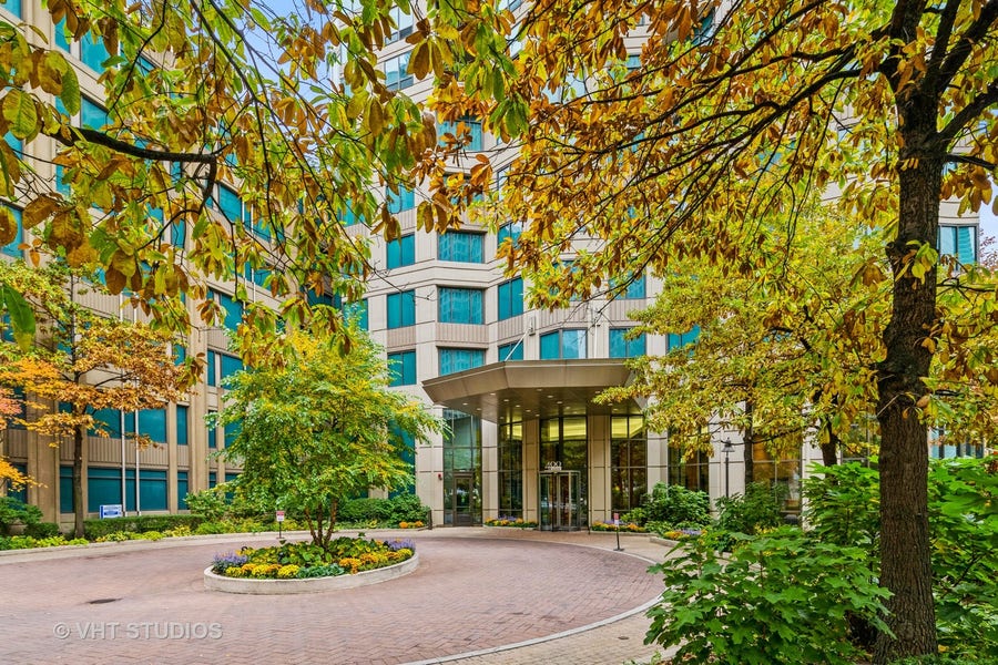Property photo for 400 N La Salle Drive, #2505, Chicago, IL