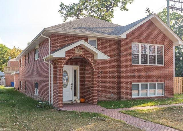 Property photo for 5569 W 96th Street, Oak Lawn, IL